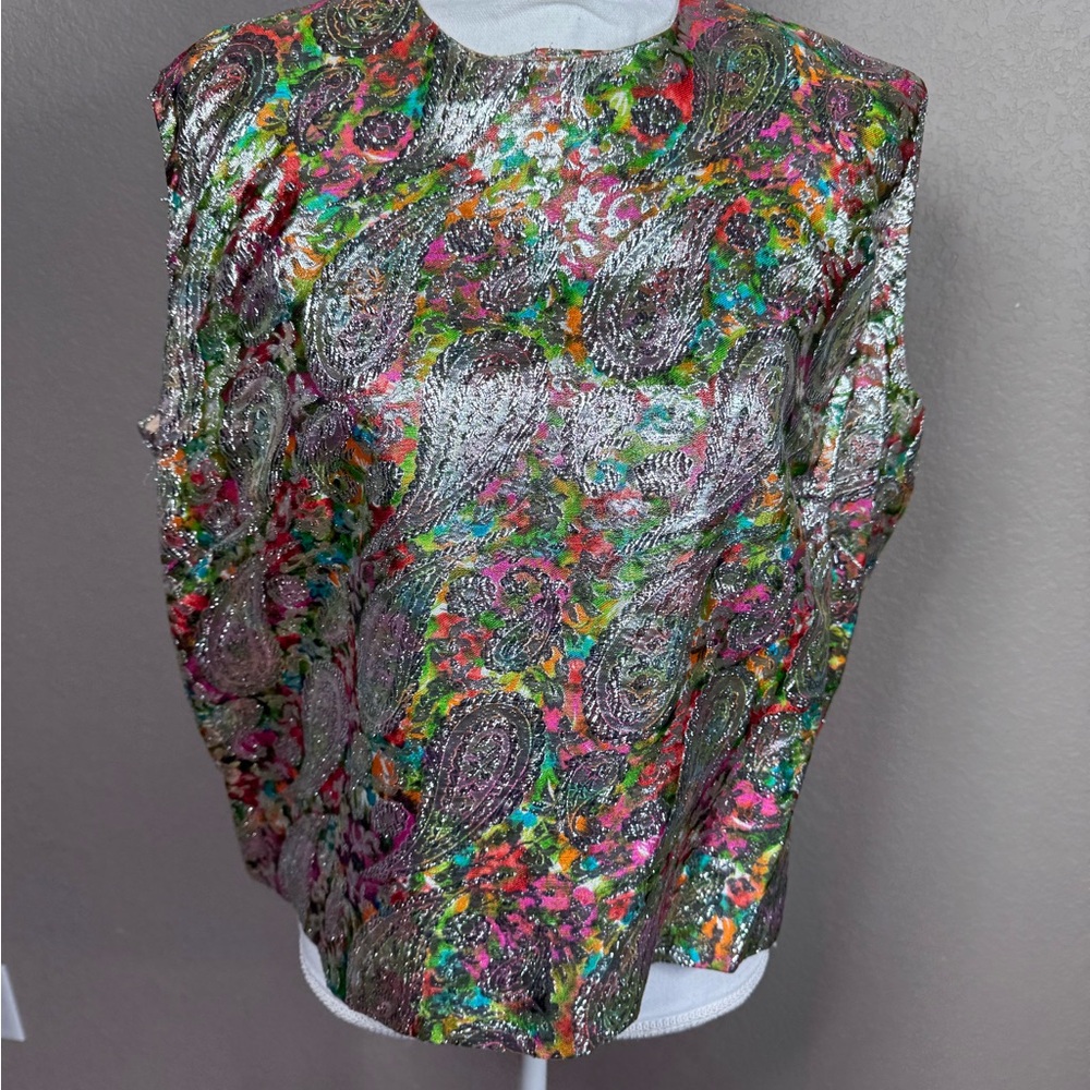 Colorful, Vintage Baroness Sleeveless‎ Top